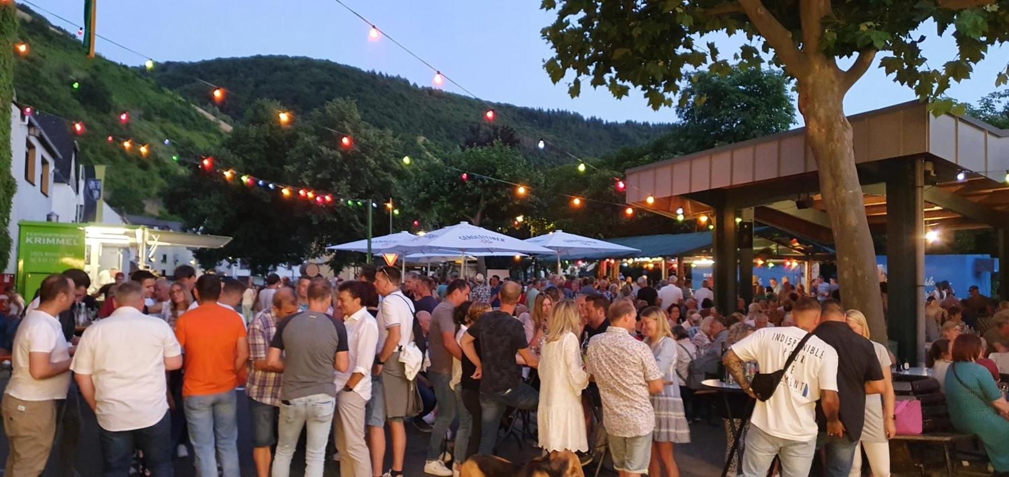 Ferienwohnung An Der Mosel, Romeo Зенхайм Экстерьер фото