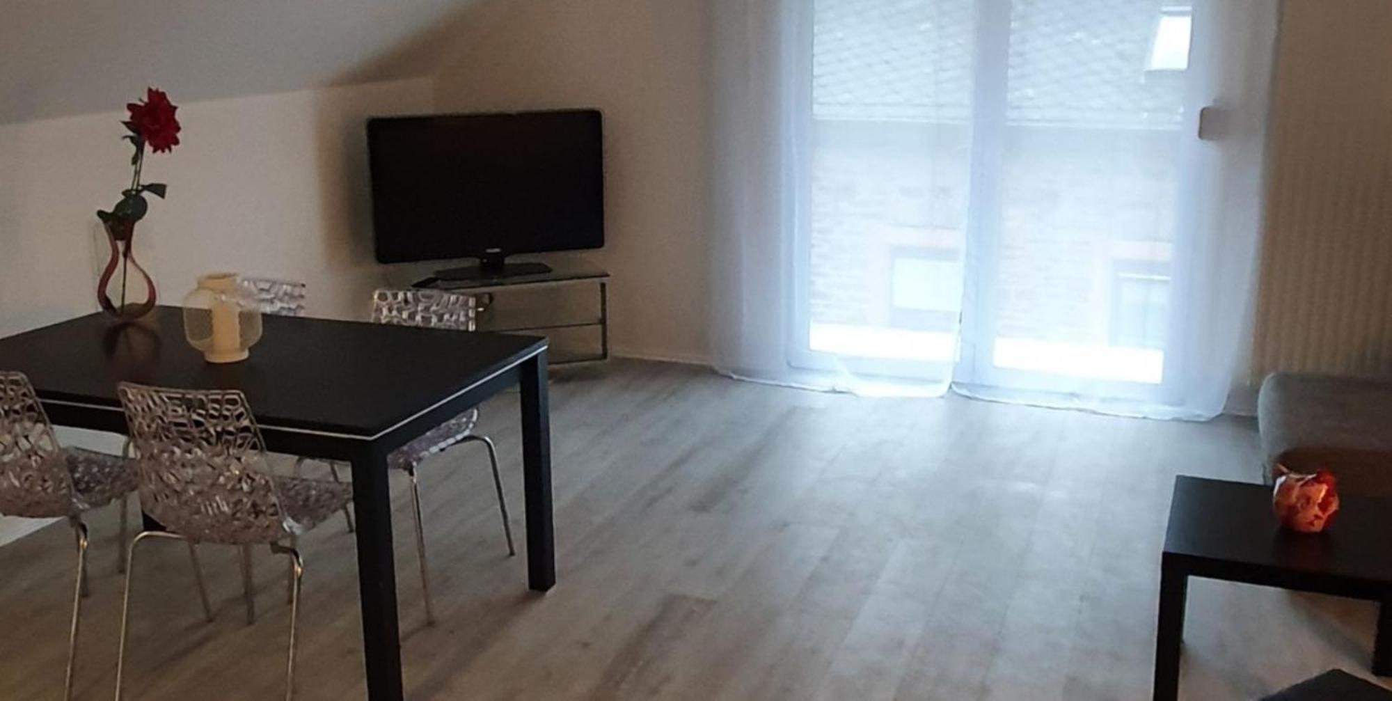 Ferienwohnung An Der Mosel, Romeo Зенхайм Экстерьер фото