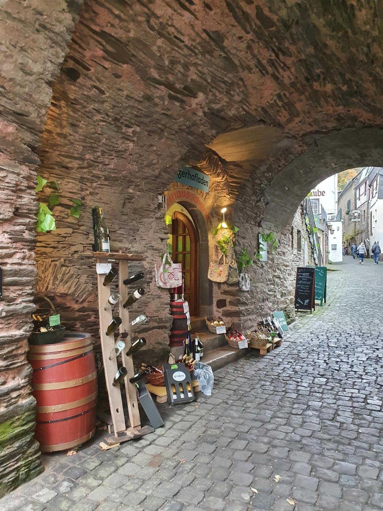 Ferienwohnung An Der Mosel, Romeo Зенхайм Экстерьер фото